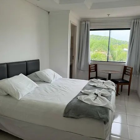 Pousada Paulett's - Hospedagem na Zona Norte de Ilhéus - Bahia-3